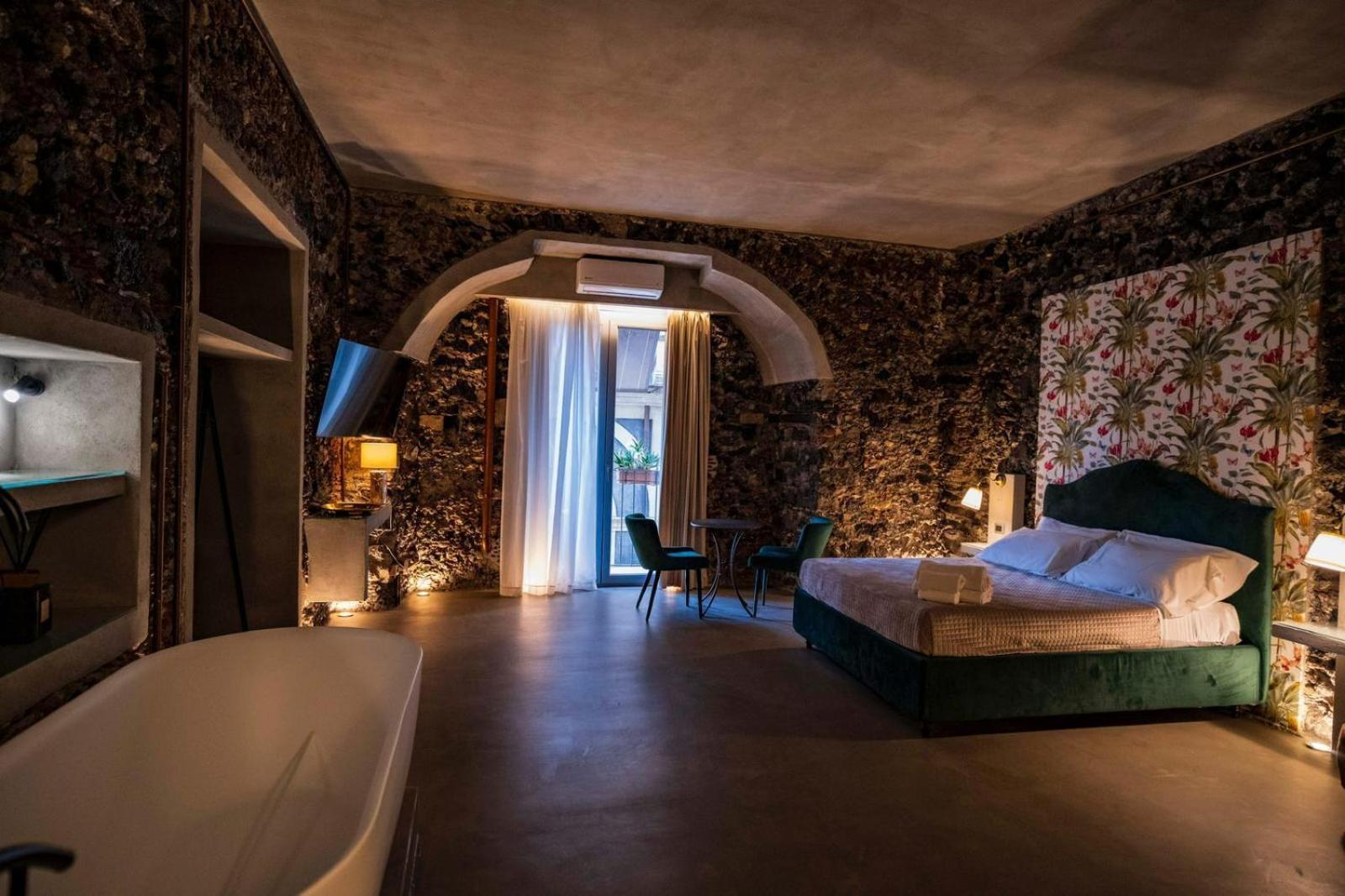 Charme Catania Central Suites Zewnętrze zdjęcie