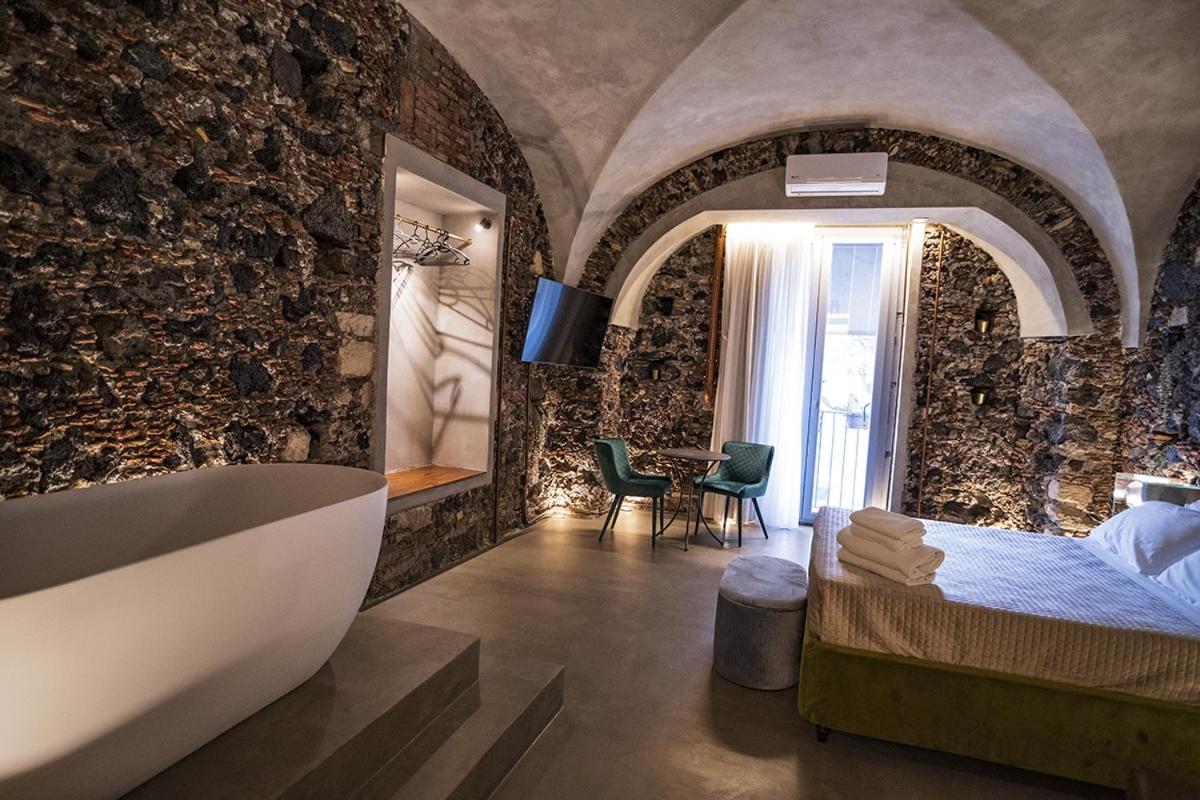 Charme Catania Central Suites Zewnętrze zdjęcie