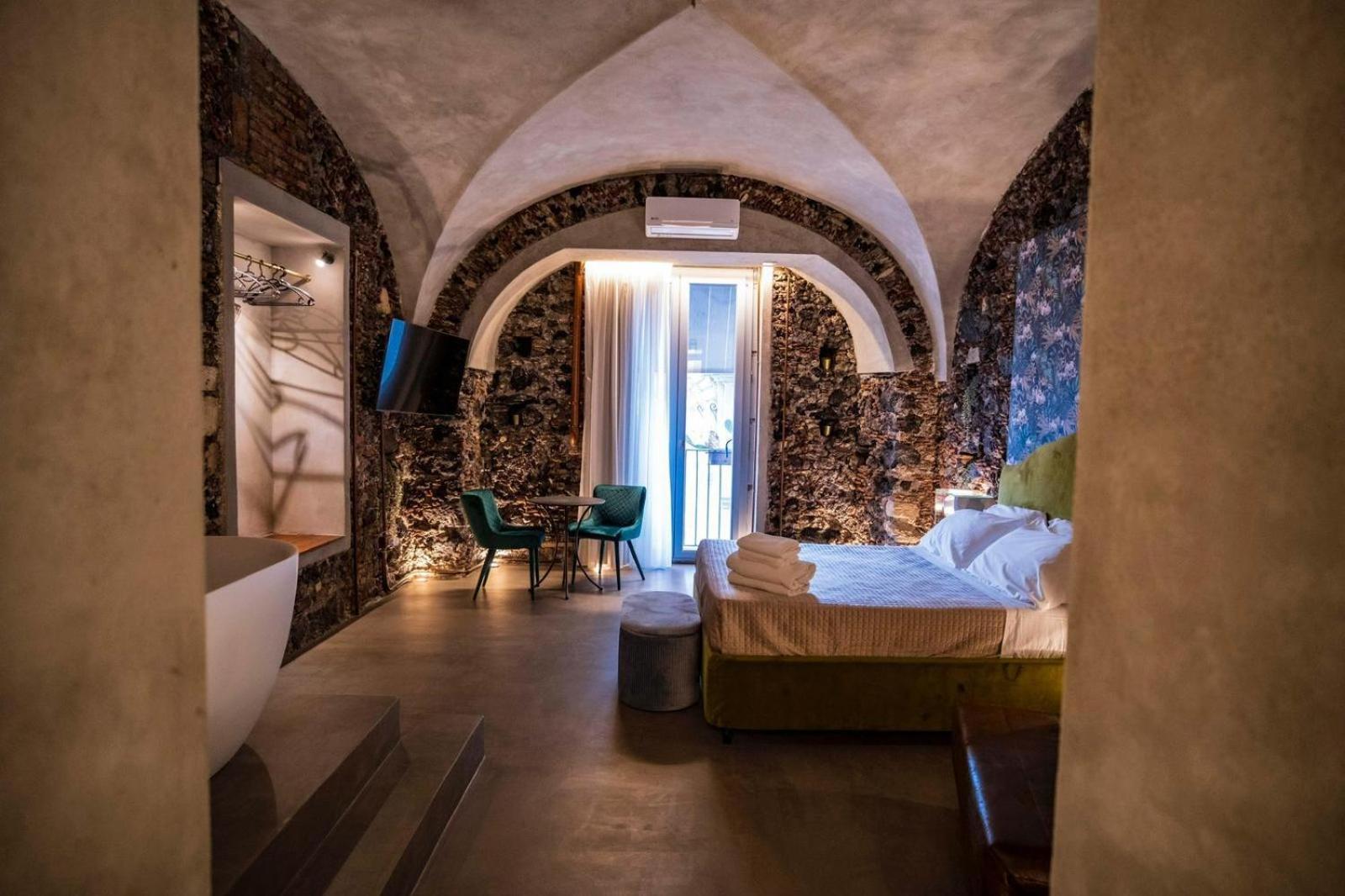 Charme Catania Central Suites Zewnętrze zdjęcie